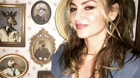 Drea De Matteo Nude Photo Collection